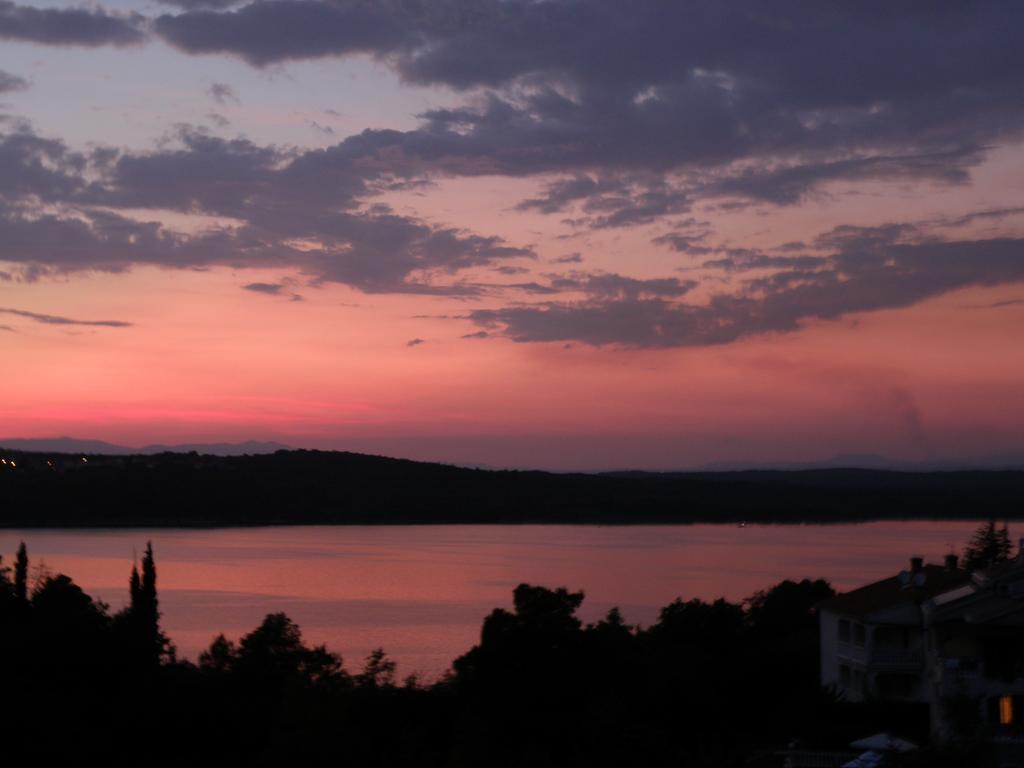 Holiday Home Bukovac Klimno Exterior photo